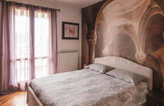 Appartamento Luminoso con Terrazzo, Milano Fiera - Foto 1