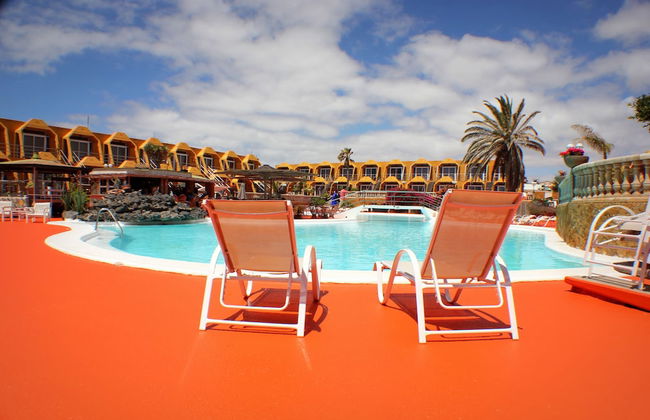 Aparthotel la Piramide - Foto 1