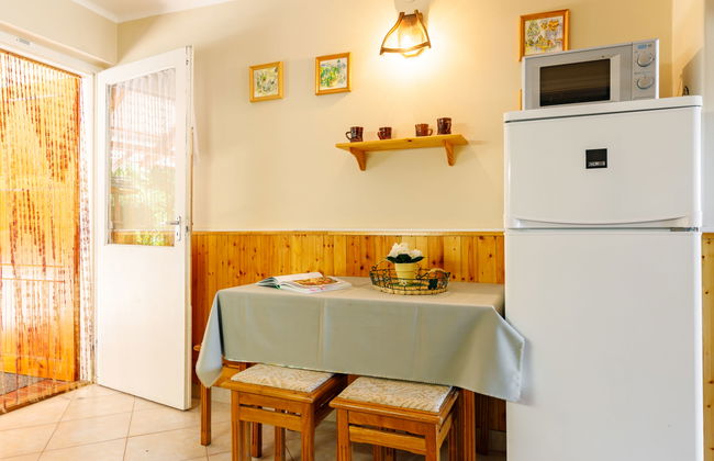 2 bedroom House in Balatonszárszó with garden and terrace - Photo 14