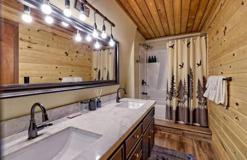 Near Downtown Helen - HotTub, Sauna, Game Room, Fire Pit - Foto 53