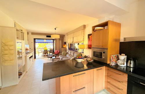 Cozy Corner Close to Beach, Golf and Shopping - Foto 16