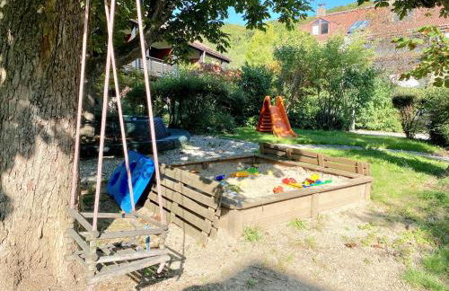 Snug Stays 2 - Design Studio am See mit Terrasse, Garten, 40m vom See - Foto 20