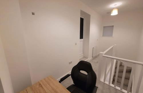 New build home with WI-FI, Smart TV, dedicated office floor, large terrace and Free parking - Foto 12