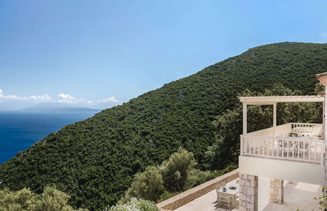 Modern Villa in Vasiliki with Swimming Pool & Hot Tub - Foto 32