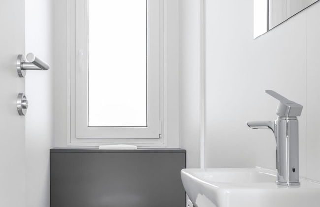 Modern Chalet in a Holiday Park - Photo 8