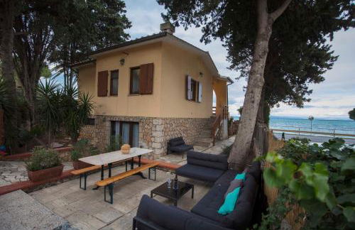 Beach Front Villa-Families & Pet Friendly - Foto 18