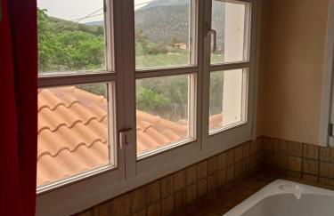 Alegria house with gardens near portoheli - Foto 55