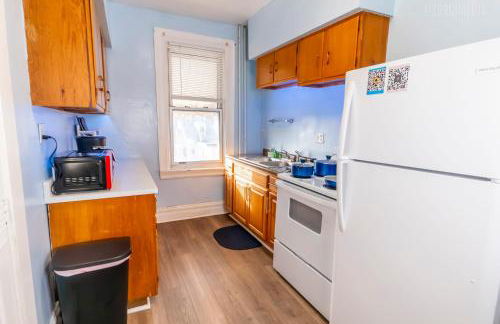 Stylish Apt - 2 Queen Bed - Easy Hospital Access - Foto 6