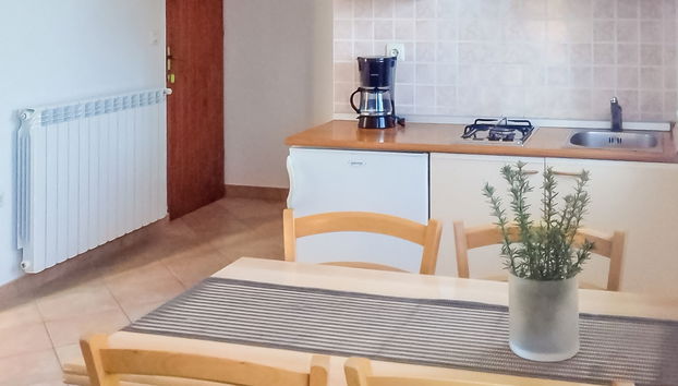 Jasen - Foto 3, Inside other