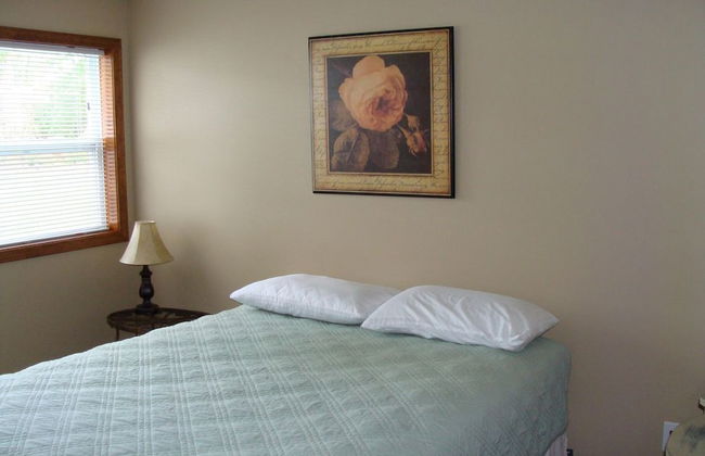 On Pointe Lakefront Resort - Photo 6