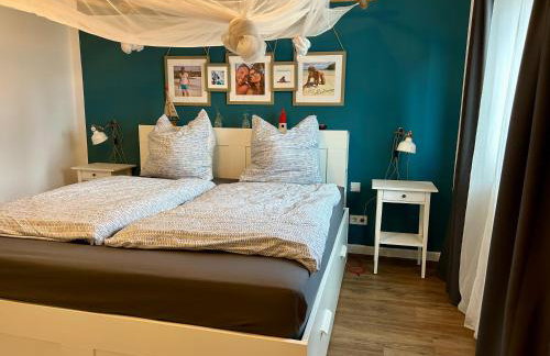 Wohlfühloase mit Pool, Kamin & großer Terrasse - Foto 13