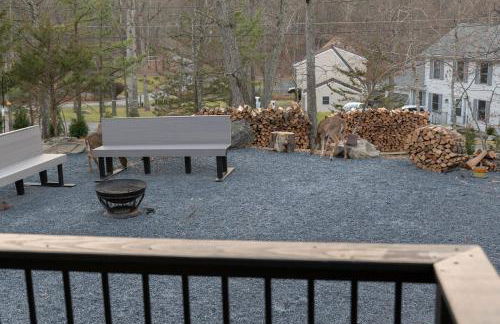 Modern Retreat Poconos 3BR Fire Pit Skiing - Foto 55