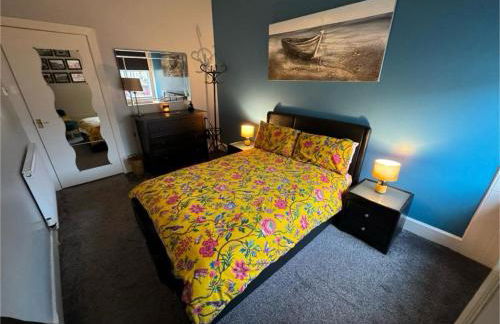 Edinburgh TWO BEDROOM apartment with free side street parking 24 hours - Foto 19