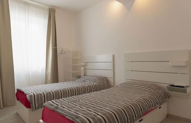 Villa Near Cisternino With Pool and Orchard - Foto 7