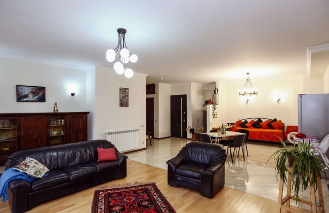 3 Bedroom Apartment near Vake Park - Foto 12
