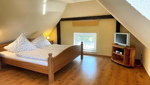 Haus Benninghusumer Deichweg, eingezäunt, Hunde Willkommen, Kamin, ruhig gelegen, WLAN - Foto 2