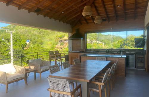 Casa alto padrão a 100 metros da praia brava - Foto 2