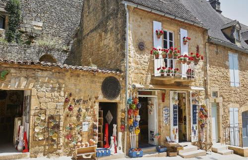 Villa in Lanzac with Private Garden - Foto 32