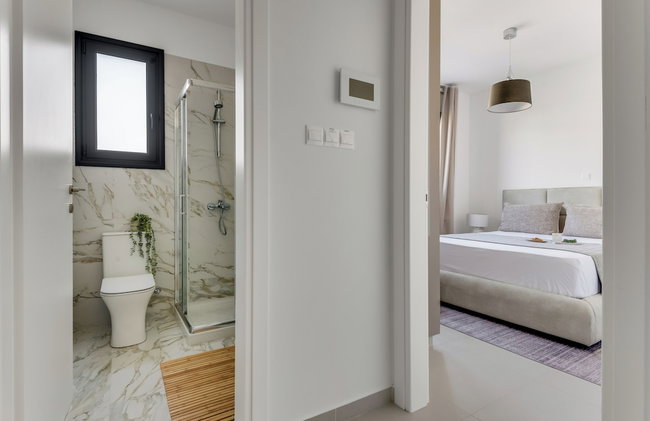 Sanders Triple Limassol - Foto 2