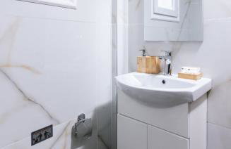 Ammira Mare Maisonette - Relax by the Pool Near Sea! - Photo 34