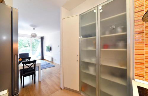 BLOCK APARTMENT PARK with private garage parking - Foto 16