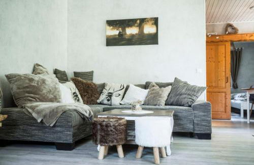 Hüttenflair am See mit Kamin - Foto 9