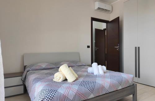 Siracusa Suite, AC + Wi-Fi + Free Private Parking - Foto 9