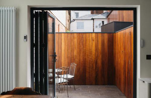 Crippens, Quintissential Luxury Central, Parking & EV - Foto 47