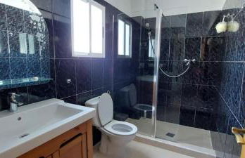 Villa with Private Pool & Hot tub - Foto 13