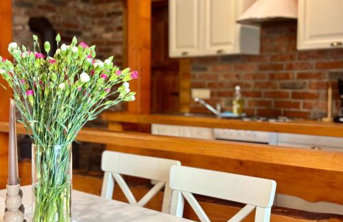 Drewniany zakątek - domek z sauną i balią - Foto 12