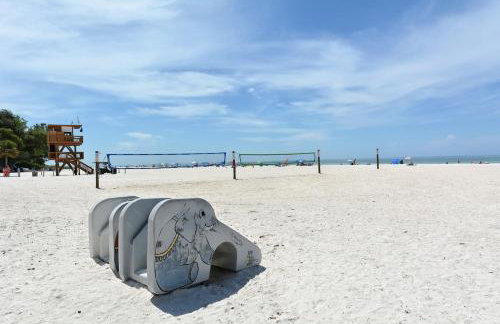 NEW! SaltWater Serenity less than 500ft to AMI, Canal Front! - Foto 55