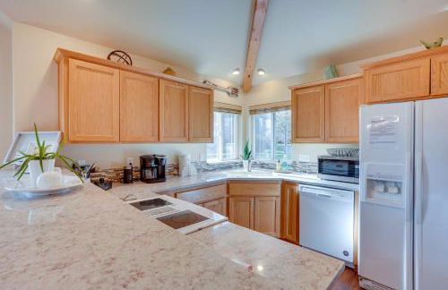 Pet-Friendly Townhome with Hot Tub in Redmond! - Foto 9
