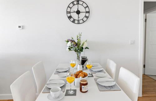 Stunning Coastal Apartment in Maidencombe with Sea Views & Garden - Foto 12