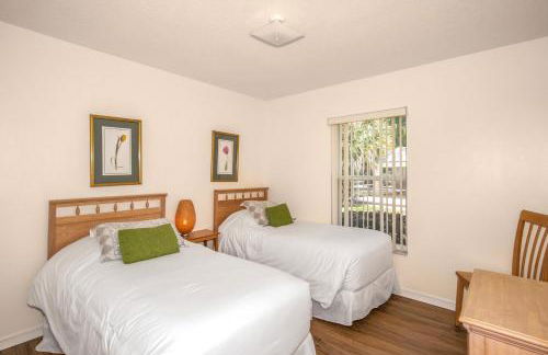 Van Ness Poolhome - Lake access 2mi - Photo 7