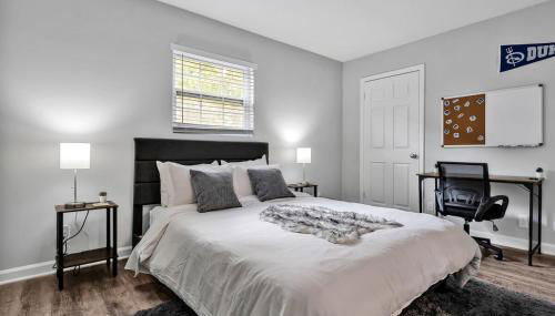Pet Friendly Duke 1br - Near Hospital and Downtown - Foto 1