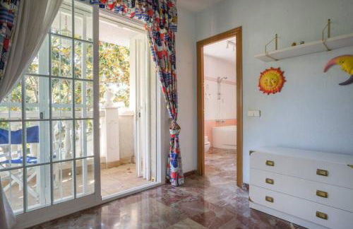 Basketball court, pool, BBQ, gardens, seaviews - Foto 11