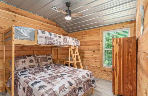 Modern Cabin in the Woods with Hot Tub - Photo 16