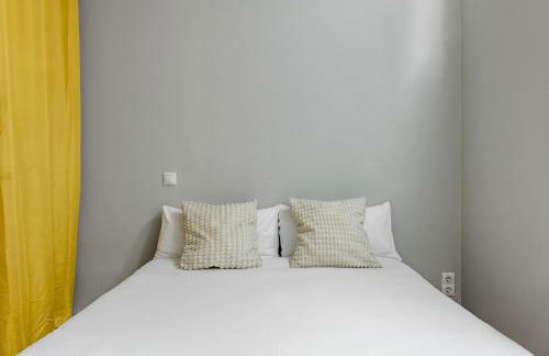 Charming Lucero - Foto 36