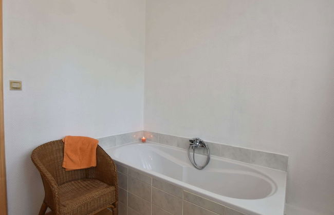 Former Hotel in the Centre and Near the Beach in Panne - Foto 20