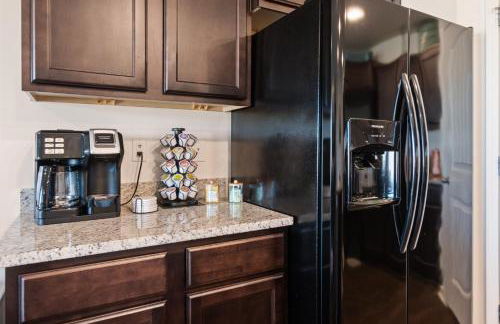 New Bama Retreat Sleeps 8 - Foto 9