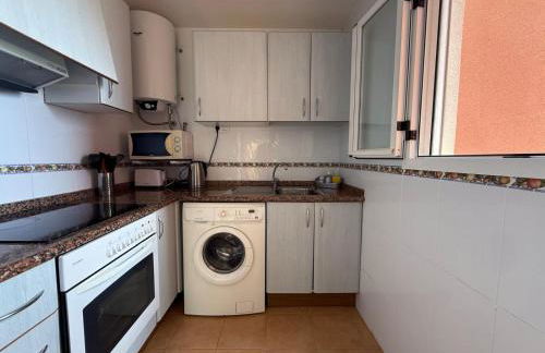 Apartamento de ensueño con vistas al mar by beBalmy - Photo 25