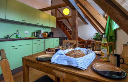 Romantische Ferien auf dem nachhaltig ökologisch sanierten Bauernhof - Foto 1