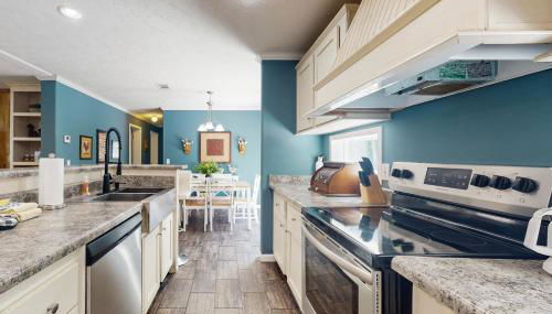 291 Midland Dr - Photo 3