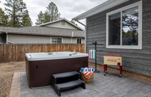 Flagstaff Retreat with Hot Tub - Foto 58