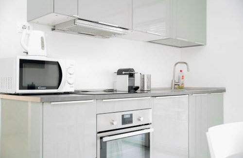 Apartment 3BR with large terrace - 800m from San Leonardo M1 - Foto 9