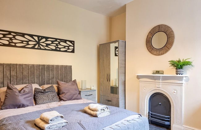 Marvellous 5 bed Perfect for Family or Contractor - Foto 6