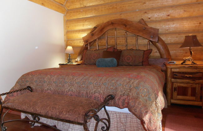 Country Club Homes - Photo 8