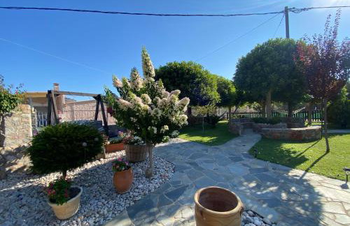 A wooden house in Kardamyla - Foto 64