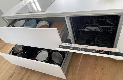 FACE MER PIEDS DANS L'EAU DUPLEX 4 Chambres 155 M2 8-12 personnes - Photo 32