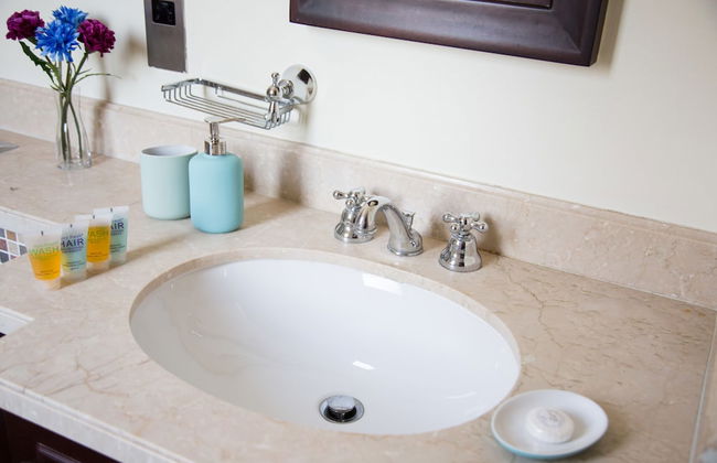 HiGuests - Reehan 1 - Photo 59